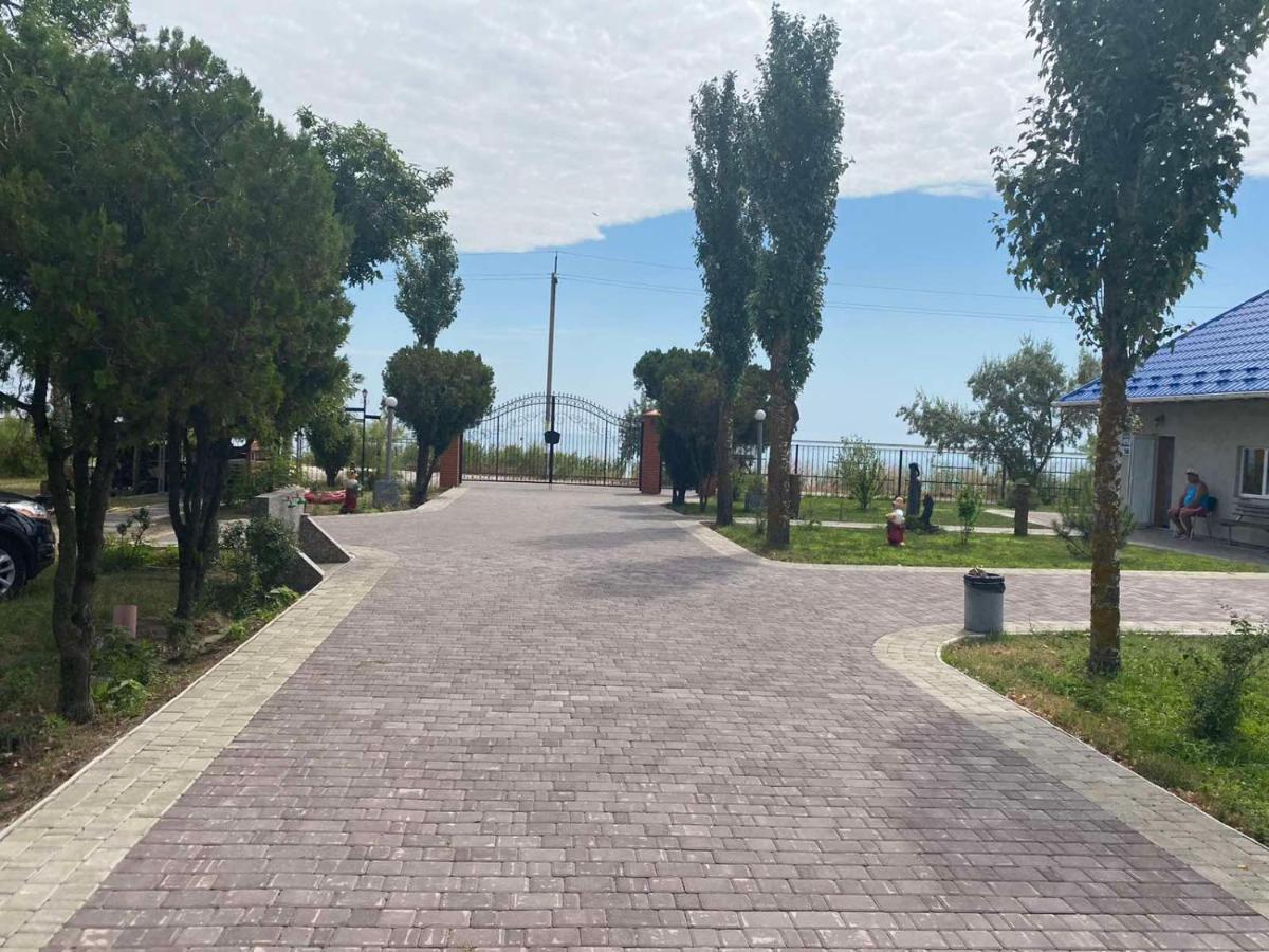База Отдыха Причал Lazurne Luaran gambar